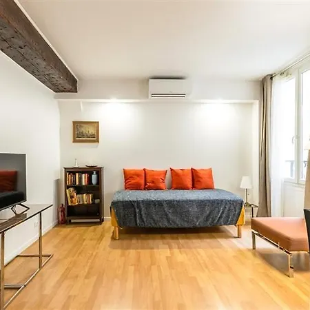 Large Flat Louvre Pont Neuf 48 M2 Apartmán *