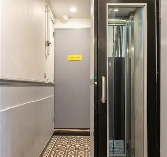 Apartment Large Flat Louvre Pont Neuf 48 M2 *