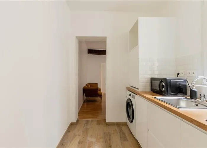 Large Flat Louvre Pont Neuf 48 M2 Апартаменты Париж